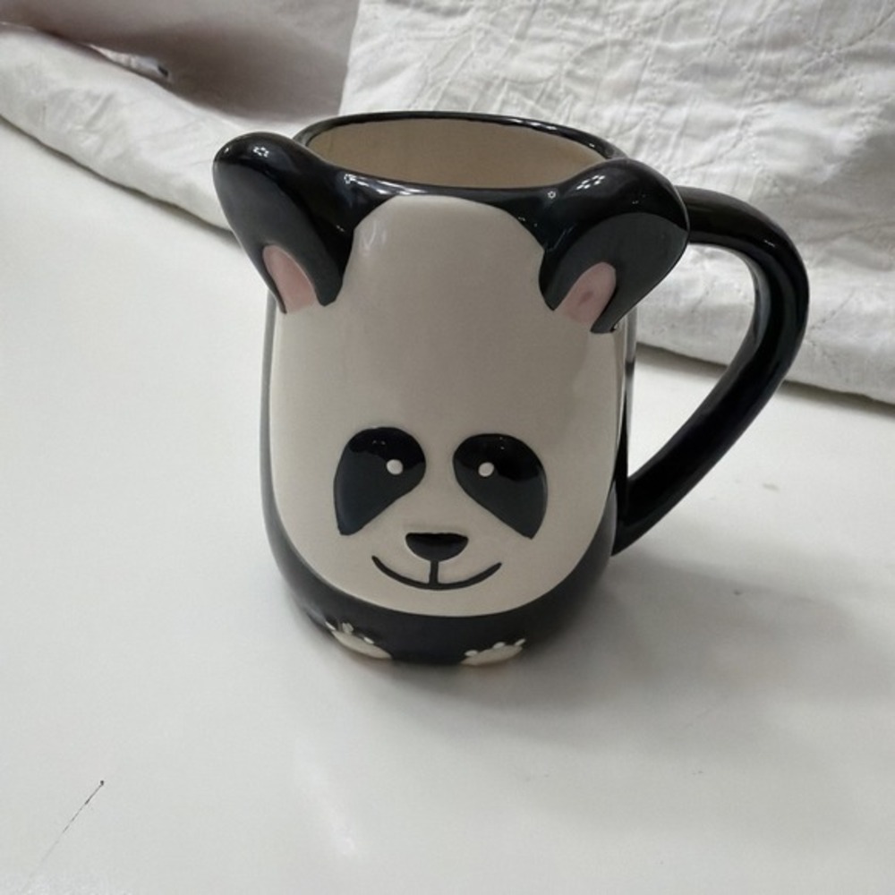 tag Panda Ceramic Mug – Cute Animal Coffee Cup – 14‎ oz.      3801